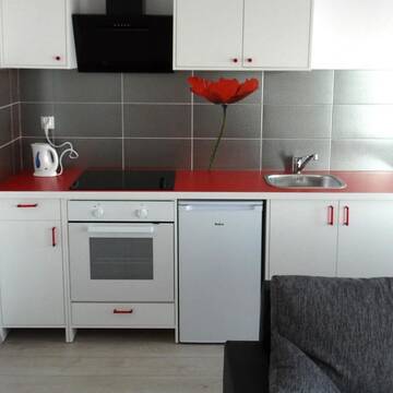 Фото номера Улучшенные апартаменты с 1 спальней Апартаменты Apartamenty - Wynajem г. Тчев 4