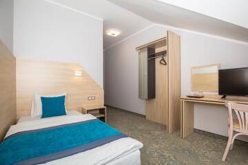 Фото номера Просторный одноместный номер Отель Hotel Vela г. Тчев 4